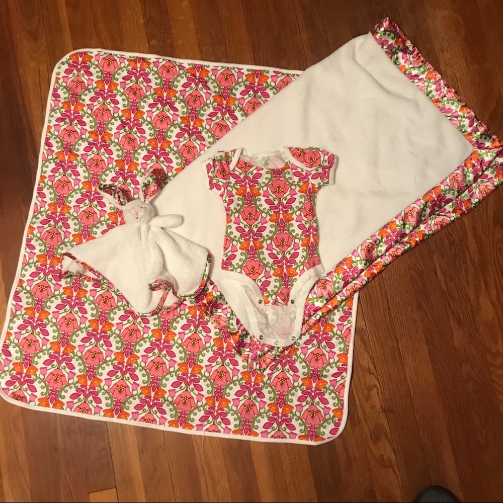 Vera Bradley baby gift set